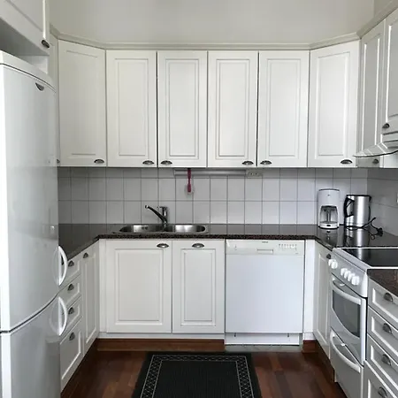 Huoneisto 1